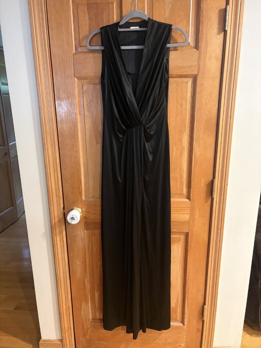L’agence Size Medium (M) Sleeveless V-Neck Maxi Dress with Twist Detail